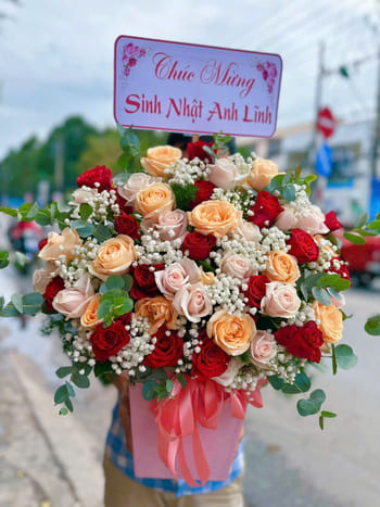Shop Hoa Tươi Xã Thanh Oai Hà Nội Đội Ngũ Thợ Thiết Kế Hoa Chuyên Nghiệp