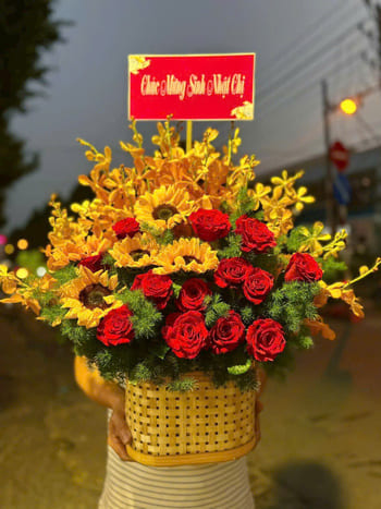 Shop Hoa Tươi Phường Phù Liễn Hải Phòng Đội Ngũ Nhân Viên Tư Vấn Nhanh Chóng